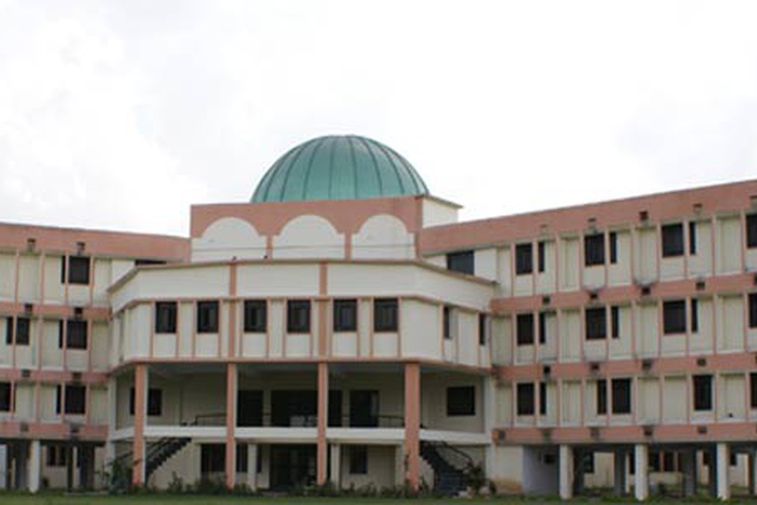 Armed Forces Medical College Pune, about, admission, seat matrix, cut